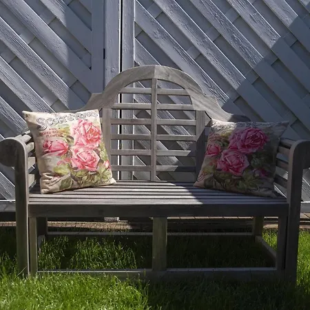 Rosige Zeiten, Ferien Im Fachwerkhaus Mechernich