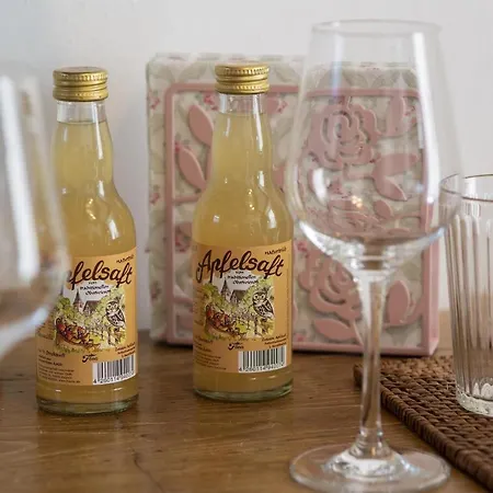 Rosige Zeiten, Ferien Im Fachwerkhaus * Mechernich