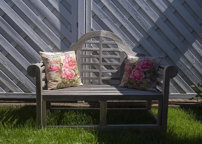 Rosige Zeiten, Ferien Im Fachwerkhaus Mechernich